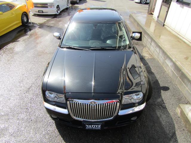 5.7HEMI TIS22in ローダウン メモリーナビ地デジETC バックカメラ SRT8リップスポイラー レフトハンドルディーラー車(12枚目)
