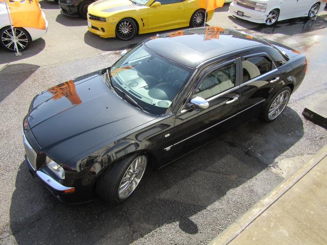 5.7HEMI TIS22in ローダウン メモリーナビ地デジETC バックカメラ SRT8リップスポイラー レフトハンドルディーラー車(60枚目)