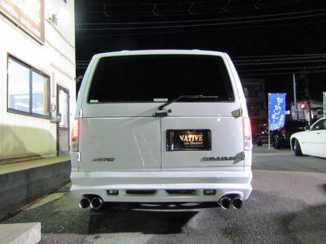 シボレーアストロ ＬＳ　ＢＯＳＳ２０ｉｎ　ＸＥＮＯＮフルエフェクト　フロントベンチシートＨＩＤ　ディスプレイオーディオ　ＥＴＣ　ナビ地デジ　ＶＩＰＥＲセキュリティ　４本出しマフラー　ユーロテール　カスタムレザーインテリア（53枚目）