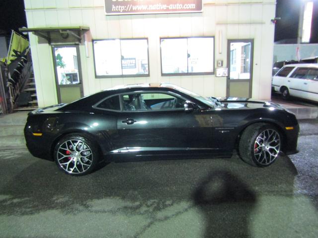 シボレーカマロ ＬＴ　ＲＳ　カマロ生誕４５周年記念限定車　ワンオーナー　ＺＬ１スタイリングバンパー　ＶＥＮＥＲＤＩ２０ｉｎ　ＬＥＤヘッドライト　ＬＥＤフォグライト　ＨＤＤナビ地デジ　ＥＴＣ　バックカメラ（45枚目）