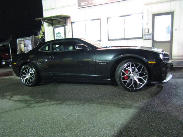 シボレーカマロ ＬＴ　ＲＳ　カマロ生誕４５周年記念限定車　ワンオーナー　ＺＬ１スタイリングバンパー　ＶＥＮＥＲＤＩ２０ｉｎ　ＬＥＤヘッドライト　ＬＥＤフォグライト　ＨＤＤナビ地デジ　ＥＴＣ　バックカメラ（46枚目）