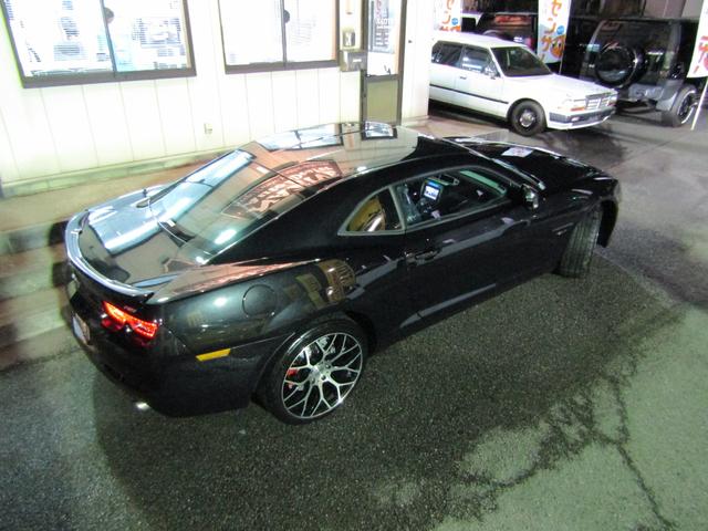 シボレーカマロ ＬＴ　ＲＳ　カマロ生誕４５周年記念限定車　ワンオーナー　ＺＬ１スタイリングバンパー　ＶＥＮＥＲＤＩ２０ｉｎ　ＬＥＤヘッドライト　ＬＥＤフォグライト　ＨＤＤナビ地デジ　ＥＴＣ　バックカメラ（50枚目）