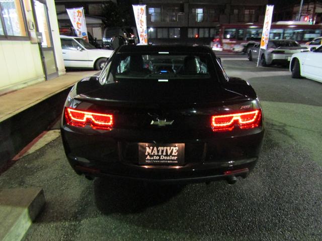 シボレーカマロ ＬＴ　ＲＳ　カマロ生誕４５周年記念限定車　ワンオーナー　ＺＬ１スタイリングバンパー　ＶＥＮＥＲＤＩ２０ｉｎ　ＬＥＤヘッドライト　ＬＥＤフォグライト　ＨＤＤナビ地デジ　ＥＴＣ　バックカメラ（54枚目）