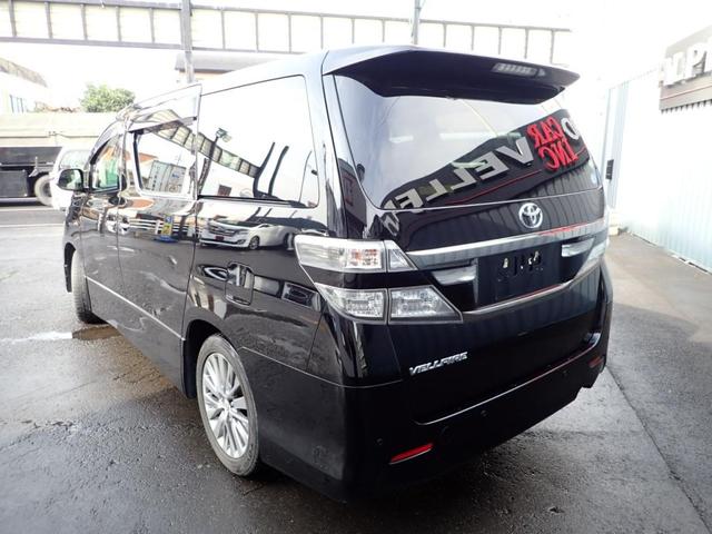 2.4Z Gエディション 禁煙車 純正大型ナビ 純正大型後席モニタ バックカメラ 両側パワスラ パワーバックドア メモリ付きパワーシート Blu-ray対応 クルコン クリアランスソナ スペアキ ETC ウッド調コンビハンドル(11枚目)