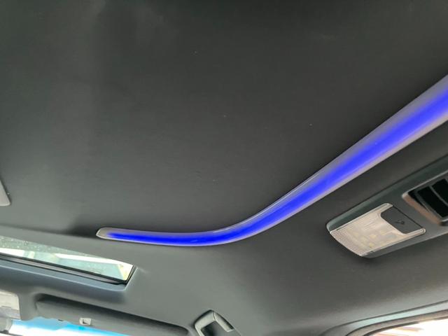 アルファード ２．５Ｓ　タイプゴールド　サンル－フ　後席モニタ－　デジタルインナ－ミラ－　ディスプレイオ－ディオ　両側電動スライドドア　電動リアゲ－ト　３眼ＬＥＤヘッドライト　ハーフレザーシート　シートカバー　ＡＣ１００Ｖ電源　ＥＴＣ（13枚目）