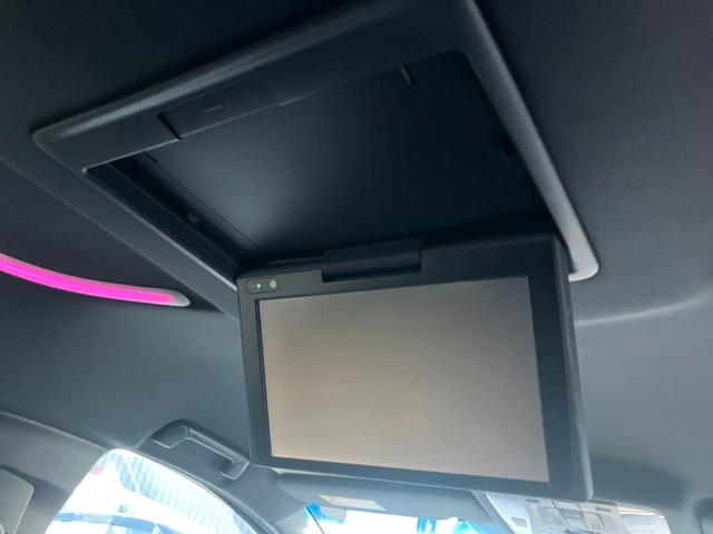 アルファード ２．５Ｓ　タイプゴールド　ワンオーナー　ディスプレイオーディオ　後席モニター　純正ＣＤ／ＤＶＤデッキ　ハーフレザーシート　寒冷地仕様　３眼ＬＥＤヘッドライト　パワーバックドア　レーダークルコン　オートハイビーム　ＥＴＣ（4枚目）