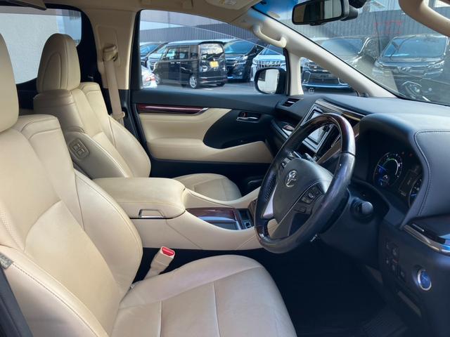 ヴェルファイアハイブリッド Ｖ　Ｌエディション　ワンオーナー　ベージュ革シート　純正大型後席モニター　１５００Ｗ電源　バックカメラ　パワーバックドア　両側パワスラ　シートヒーター　レーダークルコン　プリクラッシュセーフティー　オートマハイビーム（42枚目）