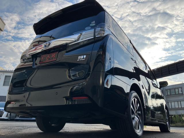 ヴェルファイアハイブリッド Ｖ　Ｌエディション　ワンオーナー　ベージュ革シート　純正大型後席モニター　１５００Ｗ電源　バックカメラ　パワーバックドア　両側パワスラ　シートヒーター　レーダークルコン　プリクラッシュセーフティー　オートマハイビーム（67枚目）