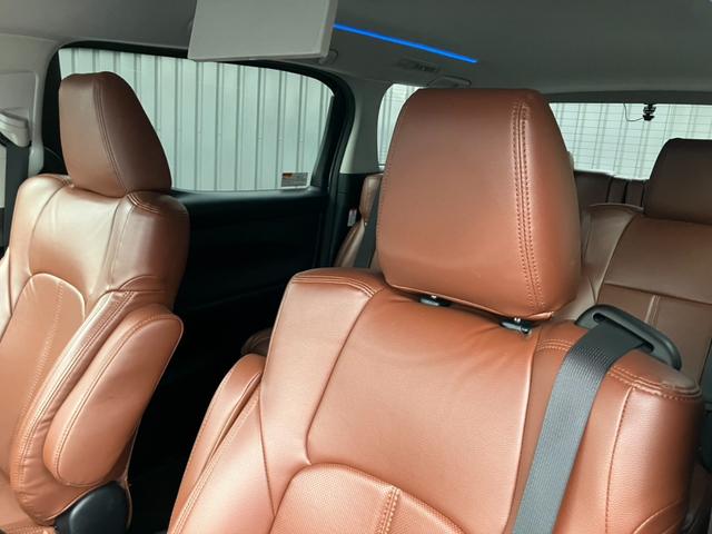 アルファード ２．５Ｓ　Ａパッケージ　純正大型後席モニター　純正大型ナビ　両側パワスラ　バックカメラ　レーダークルコン　プリクラッシュセーフティー　オートマハイビーム　ＬＥＤヘッドライト　スーパーロングスライドシート　ＥＴＣ（23枚目）