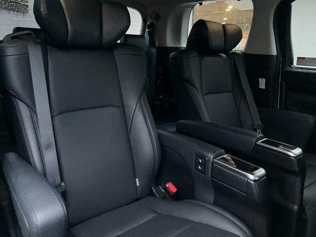 アルファード 2.5S Cパッケージ (146)後席モニタ- 黒革シート 純正大型ナビ デジタルインナーミラー フルセグTV バックカメラ シートエアコン レーダークルコン 社外21AW ETC 両側電動スライドドア 電動リアゲート(9枚目)