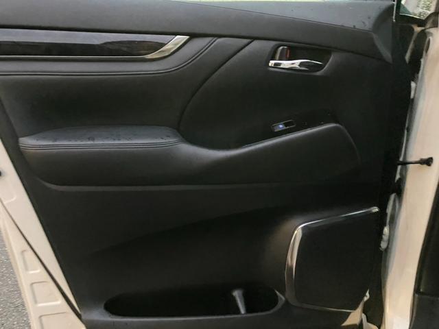 アルファード 2.5S Cパッケージ (146)後席モニタ- 黒革シート 純正大型ナビ デジタルインナーミラー フルセグTV バックカメラ シートエアコン レーダークルコン 社外21AW ETC 両側電動スライドドア 電動リアゲート(17枚目)