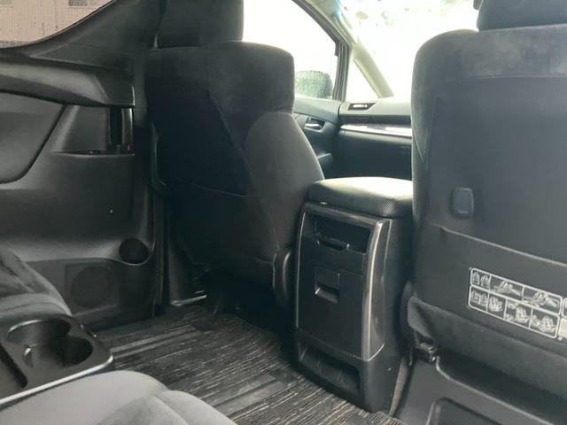 ヴェルファイアハイブリッド Z 後席モニター 社外10型ナビ フルセグTV バックカメラ 両側電動スライドドア レーダークルコン 寒冷地仕様 衝突被害軽減ブレーキ レーンアシスト ビルトインETC Bluetooth(30枚目)