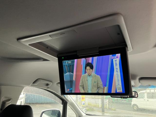 アルファード 2.5S Cパッケージ (131)後席モニター 純正10型ナビ 黒革シート フルセグ バックカメラ 両側電動スライドドア 電動リアゲート シートエアコン レーダークルコン 衝突被害軽減ブレーキ レーンキープアシスト ETC(4枚目)