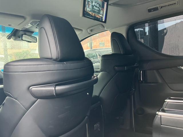 アルファード 2.5S Cパッケージ (131)後席モニター 純正10型ナビ 黒革シート フルセグ バックカメラ 両側電動スライドドア 電動リアゲート シートエアコン レーダークルコン 衝突被害軽減ブレーキ レーンキープアシスト ETC(21枚目)