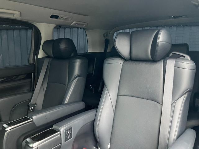 アルファード 2.5S Cパッケージ (131)後席モニター 純正10型ナビ 黒革シート フルセグ バックカメラ 両側電動スライドドア 電動リアゲート シートエアコン レーダークルコン 衝突被害軽減ブレーキ レーンキープアシスト ETC(23枚目)