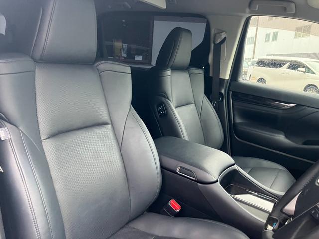 アルファード 2.5S Cパッケージ (131)後席モニター 純正10型ナビ 黒革シート フルセグ バックカメラ 両側電動スライドドア 電動リアゲート シートエアコン レーダークルコン 衝突被害軽減ブレーキ レーンキープアシスト ETC(36枚目)