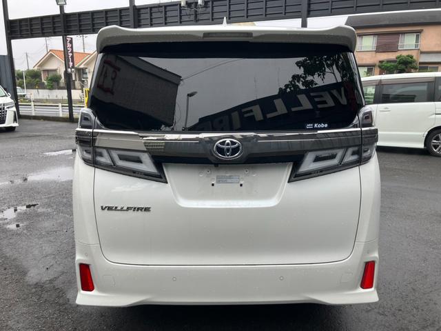 ヴェルファイア ２．５Ｚ　８人乗り　純正大型後席モニター　純正１０型ナビ　ＢＳＭ　デジタルインナーミラー　両側パワスラ　バックカメラ　ＴＶキャンセラー　レーダークルコン　プリクラッシュセーフティー　ＬＥＤヘッドライト　ＥＴＣ（19枚目）