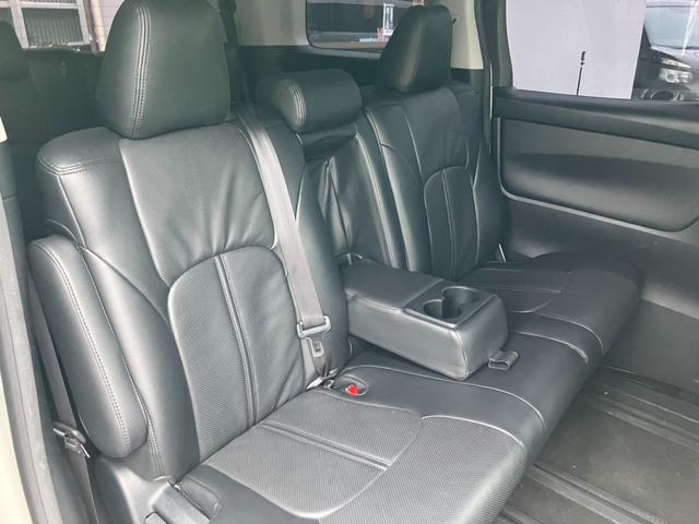 ヴェルファイア ２．５Ｚ　８人乗り　純正大型後席モニター　純正１０型ナビ　ＢＳＭ　デジタルインナーミラー　両側パワスラ　バックカメラ　ＴＶキャンセラー　レーダークルコン　プリクラッシュセーフティー　ＬＥＤヘッドライト　ＥＴＣ（36枚目）