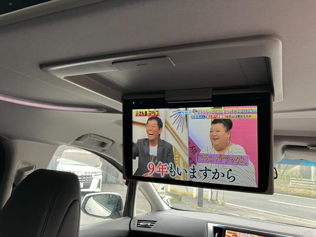 ヴェルファイア 2.5Z Gエディション サンルーフ 黒革シート 純正大型後席モニター 純正10型ナビ バックカメラ レーダークルコン プリクラッシュセーフティー 両側パワスラ シートヒーター パワーバックドア AC100V電源 ETC(7枚目)