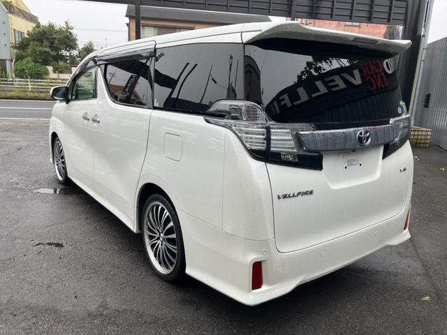 ヴェルファイア 2.5Z Gエディション サンルーフ 黒革シート 純正大型後席モニター 純正10型ナビ バックカメラ レーダークルコン プリクラッシュセーフティー 両側パワスラ シートヒーター パワーバックドア AC100V電源 ETC(20枚目)