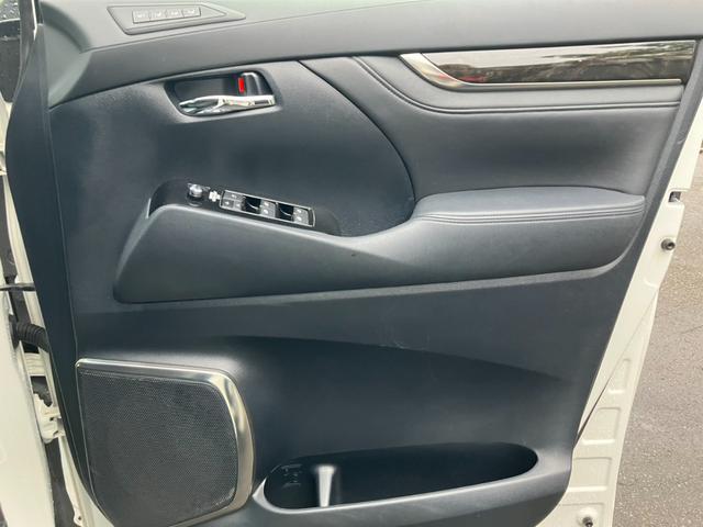 ヴェルファイア 2.5Z Gエディション サンルーフ 黒革シート 純正大型後席モニター 純正10型ナビ バックカメラ レーダークルコン プリクラッシュセーフティー 両側パワスラ シートヒーター パワーバックドア AC100V電源 ETC(43枚目)