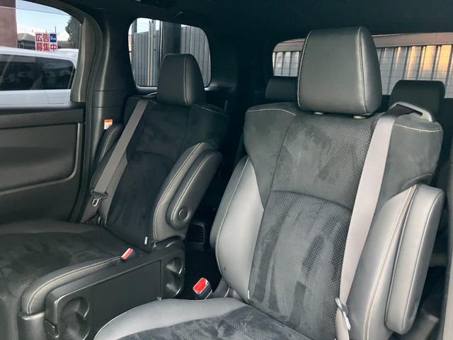 TOYOTA ALPHARD 2.5S TYPE GOLD III