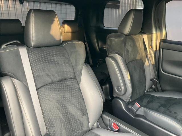 TOYOTA ALPHARD 2.5S TYPE GOLD III