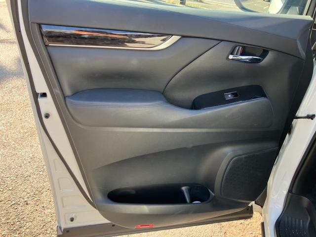 アルファード 2.5S タイプゴールド (118)1オーナー 三眼LEDヘッド/シーケンシャルウィンカ- ディスプレイオーディオ フルセグ Bカメラ CD/DVDデッキ 両側電動スライド 電動リアゲート レーダークルコン ETC ドラレコ(19枚目)