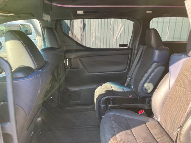 ヴェルファイア 2.5Z Aエディション ゴールデンアイズ (10)モデリスタエアロ 後席モニター 純正10型ナビ フルセグTV バックカメラ 両側電動スライドドア 電動リアゲート HDMI接続 ドライブレコーダー ビルトインETC ハーフレザーシート(24枚目)