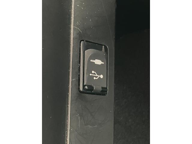 ヴェルファイア 2.5Z Aエディション ゴールデンアイズ サンルーフ JBLサウンド MOP大型後席モニター MOP大型ナビ パワーバックドア バックカメラ 両側パワスラ AC100V電源 パーキングアシスト 専用ハーフレザーシート LEDヘッドライト(13枚目)