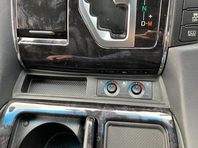 アルファード 2.5S Cパッケージ 黒革シート デジタルインナーミラー 純正大型ナビ シートエアコン 両側パワスラ バックカメラ パワーバックドア AC100V電源 プリクラッシュセーフティー レーダークルコン フルセグTV ETC(11枚目)