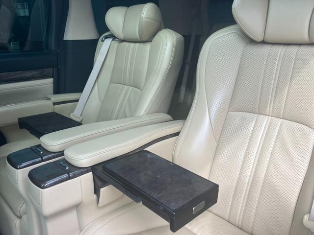 アルファードハイブリッド エグゼクティブラウンジ　サンルーフ　モデリスタエアロ　ＪＢＬサウンド　ＭＯＰ大型後席モニター　全方位カメラ　ＭＯＰ大型ナビ　１５００Ｗ電源　寒冷地仕様　デジタルインナーミラー　ＢＳＭ　ベージュ革シート　レーダークルコン（36枚目）