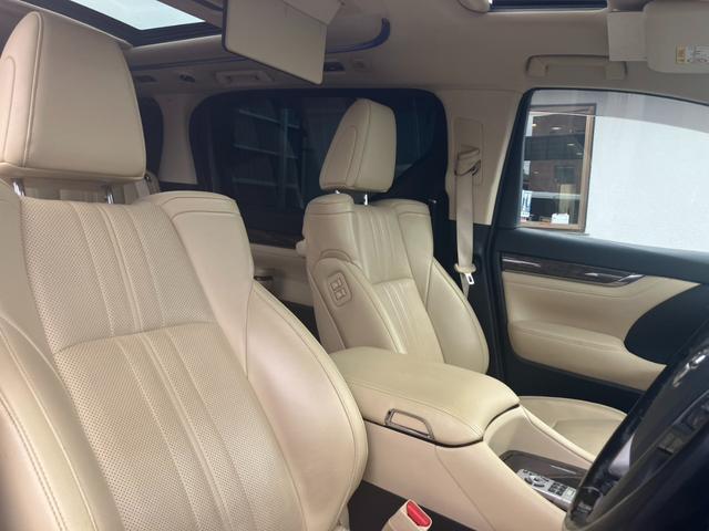 アルファードハイブリッド エグゼクティブラウンジ　サンルーフ　モデリスタエアロ　ＪＢＬサウンド　ＭＯＰ大型後席モニター　全方位カメラ　ＭＯＰ大型ナビ　１５００Ｗ電源　寒冷地仕様　デジタルインナーミラー　ＢＳＭ　ベージュ革シート　レーダークルコン（46枚目）