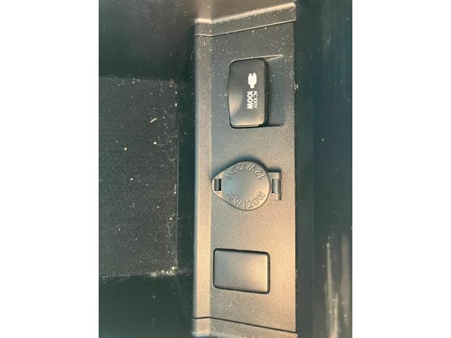 メール、お電話にてお気軽にお問い合わせください！当社スタッフがお車の事分りやすくご説明させていただきます！お電話はこちら！　ＴＥＬ：０４３−２１５−０５５５　までご連絡ください！