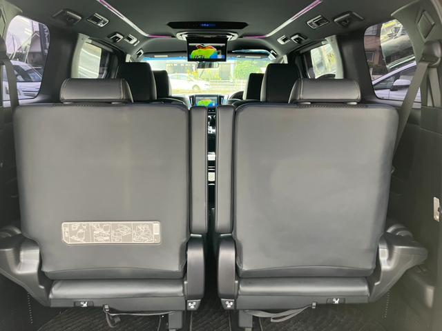 ヴェルファイア ２．５Ｚ　Ａエディション　ゴールデンアイズ　大型後席モニター　純正１０型ナビ　両側パワスラ　バックカメラ　レーダークルコン　プリクラッシュセーフティー　ＡＣ１００Ｖ電源　パワーバックドア　ドラレコ　専用ハーフレザーシート　フルセグＴＶ　ＥＴＣ（27枚目）