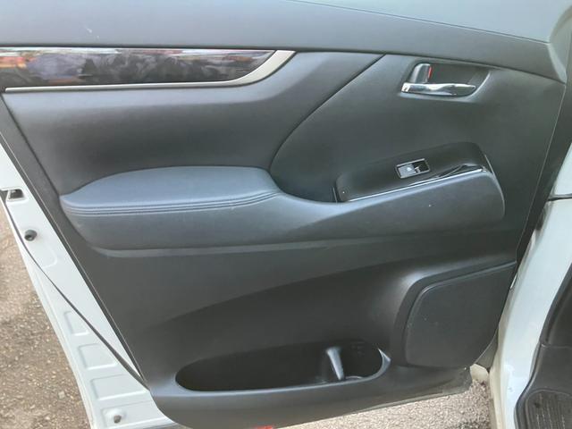 ヴェルファイア ２．５Ｚ　Ａエディション　純正大型後席モニター　純正１０型ナビ　両側パワスラ　バックカメラ　ＡＣ１００Ｖ電源　レーダークルコン　プリクラッシュセーフティ　ＴＶキャンセラー　純正１８インチＡＷ　スーパーロングスライドシート（19枚目）