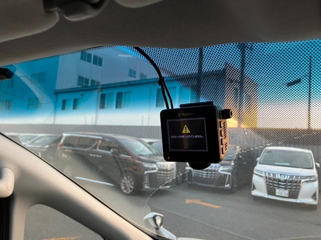 ヴェルファイア ２．５Ｚ　Ａエディション　純正大型後席モニター　純正１０型ナビ　両側パワスラ　バックカメラ　ＡＣ１００Ｖ電源　レーダークルコン　プリクラッシュセーフティ　ＴＶキャンセラー　純正１８インチＡＷ　スーパーロングスライドシート（43枚目）