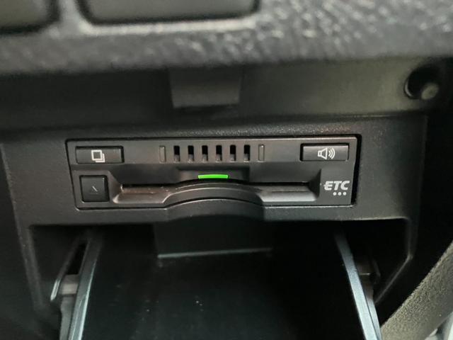 ヴェルファイア ２．５Ｚ　Ａエディション　純正大型後席モニター　純正１０型ナビ　両側パワスラ　バックカメラ　ＡＣ１００Ｖ電源　レーダークルコン　プリクラッシュセーフティ　ＴＶキャンセラー　純正１８インチＡＷ　スーパーロングスライドシート（45枚目）