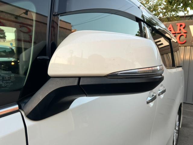ヴェルファイア ２．５Ｚ　Ａエディション　純正大型後席モニター　純正１０型ナビ　両側パワスラ　バックカメラ　ＡＣ１００Ｖ電源　レーダークルコン　プリクラッシュセーフティ　ＴＶキャンセラー　純正１８インチＡＷ　スーパーロングスライドシート（51枚目）