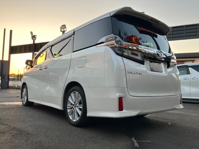 ヴェルファイア ２．５Ｚ　Ａエディション　純正大型後席モニター　純正１０型ナビ　両側パワスラ　バックカメラ　ＡＣ１００Ｖ電源　レーダークルコン　プリクラッシュセーフティ　ＴＶキャンセラー　純正１８インチＡＷ　スーパーロングスライドシート（55枚目）