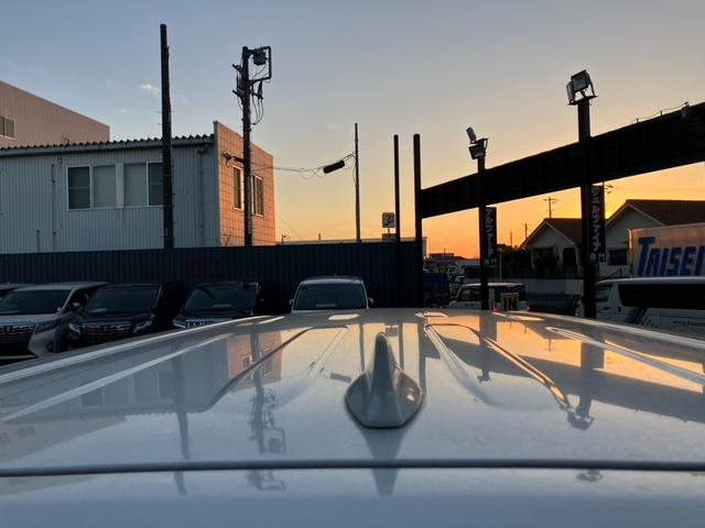 ヴェルファイア ２．５Ｚ　Ａエディション　純正大型後席モニター　純正１０型ナビ　両側パワスラ　バックカメラ　ＡＣ１００Ｖ電源　レーダークルコン　プリクラッシュセーフティ　ＴＶキャンセラー　純正１８インチＡＷ　スーパーロングスライドシート（61枚目）