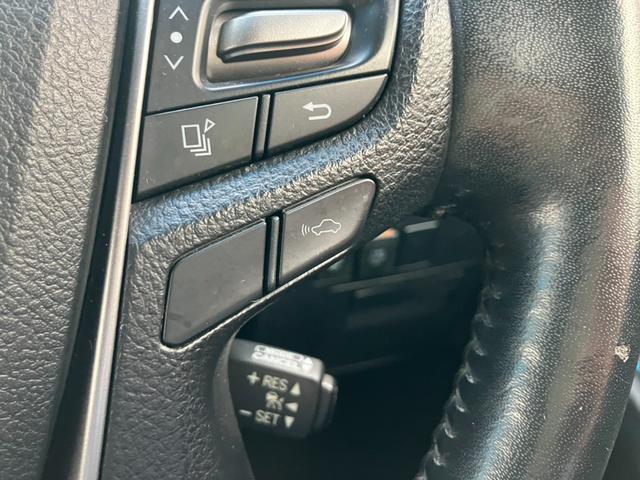 ヴェルファイア ２．５Ｚ　Ｇエディション　（１４）アルパイン後席モニタ－＆１０型ナビ　レーダークルコン　フルセグＴＶ　バックカメラ　両側電動スライドドア　電動リアゲート　ハーフレザーシート　ハンドルヒーター　パワーシート　ＥＴＣ　純正１８ＡＷ（9枚目）