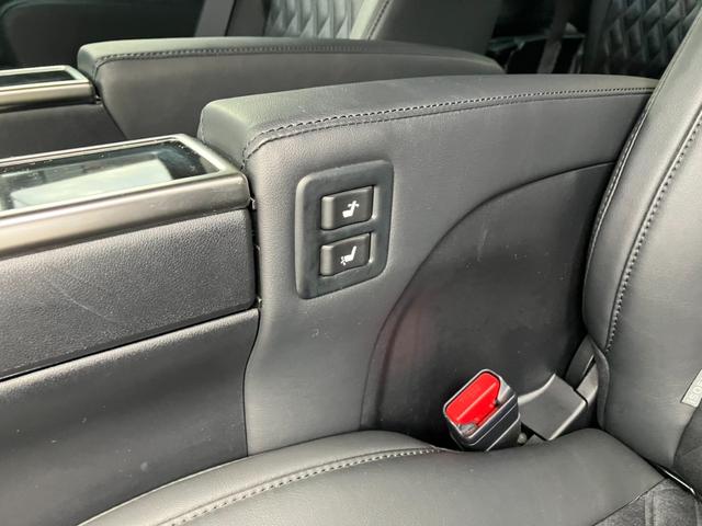 ヴェルファイア ２．５Ｚ　Ｇエディション　（１４）アルパイン後席モニタ－＆１０型ナビ　レーダークルコン　フルセグＴＶ　バックカメラ　両側電動スライドドア　電動リアゲート　ハーフレザーシート　ハンドルヒーター　パワーシート　ＥＴＣ　純正１８ＡＷ（26枚目）