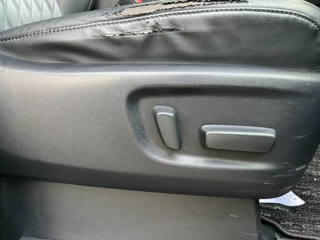 ヴェルファイア ２．５Ｚ　Ｇエディション　（１４）アルパイン後席モニタ－＆１０型ナビ　レーダークルコン　フルセグＴＶ　バックカメラ　両側電動スライドドア　電動リアゲート　ハーフレザーシート　ハンドルヒーター　パワーシート　ＥＴＣ　純正１８ＡＷ（37枚目）