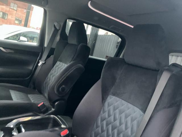 アルファード ２．５Ｓ　Ａパッケージ　（８３）純正大型ナビ　フルセグＴＶ　バックカメラ　両側電動スライドドア　レーダークルコン　ＴＶキャンセラー　ビルトインＥＴＣ　寒冷地仕様　アイドリングストップ　純正１８ＡＷ　衝突軽減ブレーキ（21枚目）