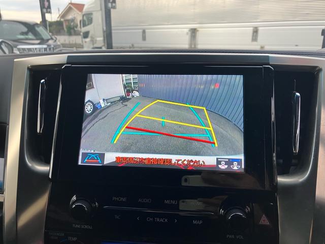 アルファード ２．５Ｓ　タイプゴールドＩＩ　（８６）後席モニター　フルセグＴＶ　バックカメラ　ディスプレイオーディオ　ＣＤ／ＤＶＤデッキ　レーダークルコン　両側電動スライドドア　電動リアゲート　ハーフレザーシート　ドライブレコーダ－　ＥＴＣ（6枚目）