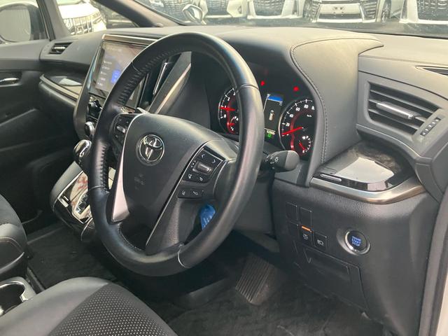 アルファード ２．５Ｓ　タイプゴールドＩＩ　（８６）後席モニター　フルセグＴＶ　バックカメラ　ディスプレイオーディオ　ＣＤ／ＤＶＤデッキ　レーダークルコン　両側電動スライドドア　電動リアゲート　ハーフレザーシート　ドライブレコーダ－　ＥＴＣ（31枚目）