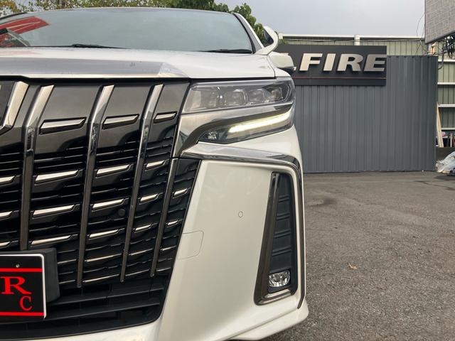 アルファード ２．５Ｓ　タイプゴールドＩＩ　（８６）後席モニター　フルセグＴＶ　バックカメラ　ディスプレイオーディオ　ＣＤ／ＤＶＤデッキ　レーダークルコン　両側電動スライドドア　電動リアゲート　ハーフレザーシート　ドライブレコーダ－　ＥＴＣ（49枚目）