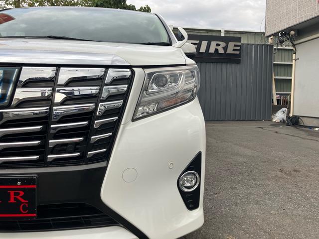 アルファードハイブリッド Ｇ　（１２５）サンルーフ　後席モニター　純正ナビ　レーダークルコン　両側電動スライドドア　電動リアゲート　フルセグＴＶ　バックカメラ　Ｂｌｕｅｔｏｏｔｈ接続　衝突軽減ブレーキ　パワーシート　ＥＴＣ（50枚目）