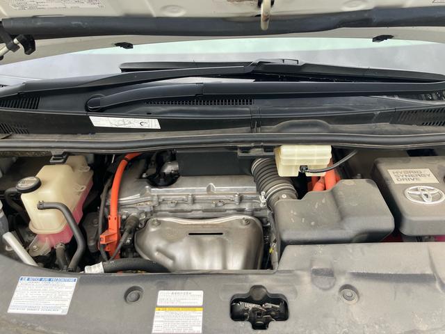 アルファードハイブリッド Ｇ　（１２５）サンルーフ　後席モニター　純正ナビ　レーダークルコン　両側電動スライドドア　電動リアゲート　フルセグＴＶ　バックカメラ　Ｂｌｕｅｔｏｏｔｈ接続　衝突軽減ブレーキ　パワーシート　ＥＴＣ（63枚目）